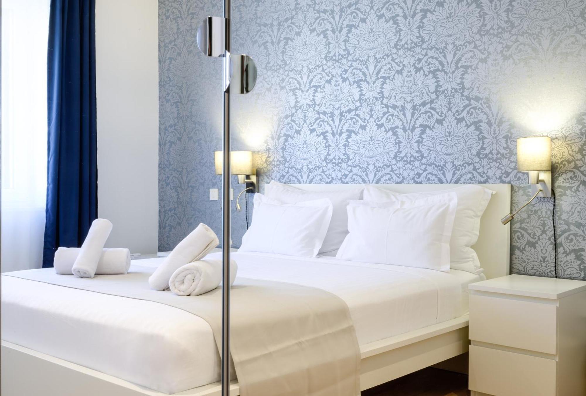 Wind Rose Split Hotel Bagian luar foto