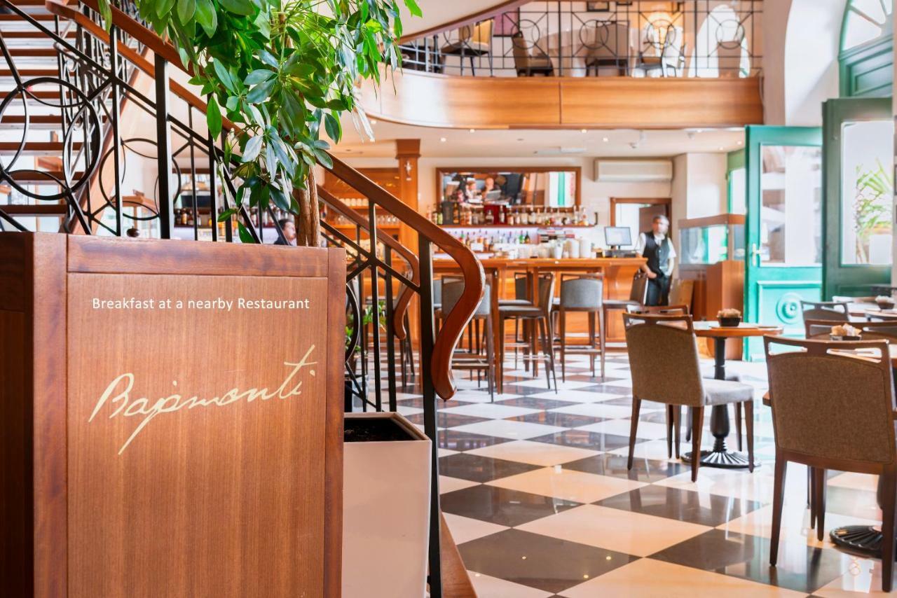 Wind Rose Split Hotel Bagian luar foto